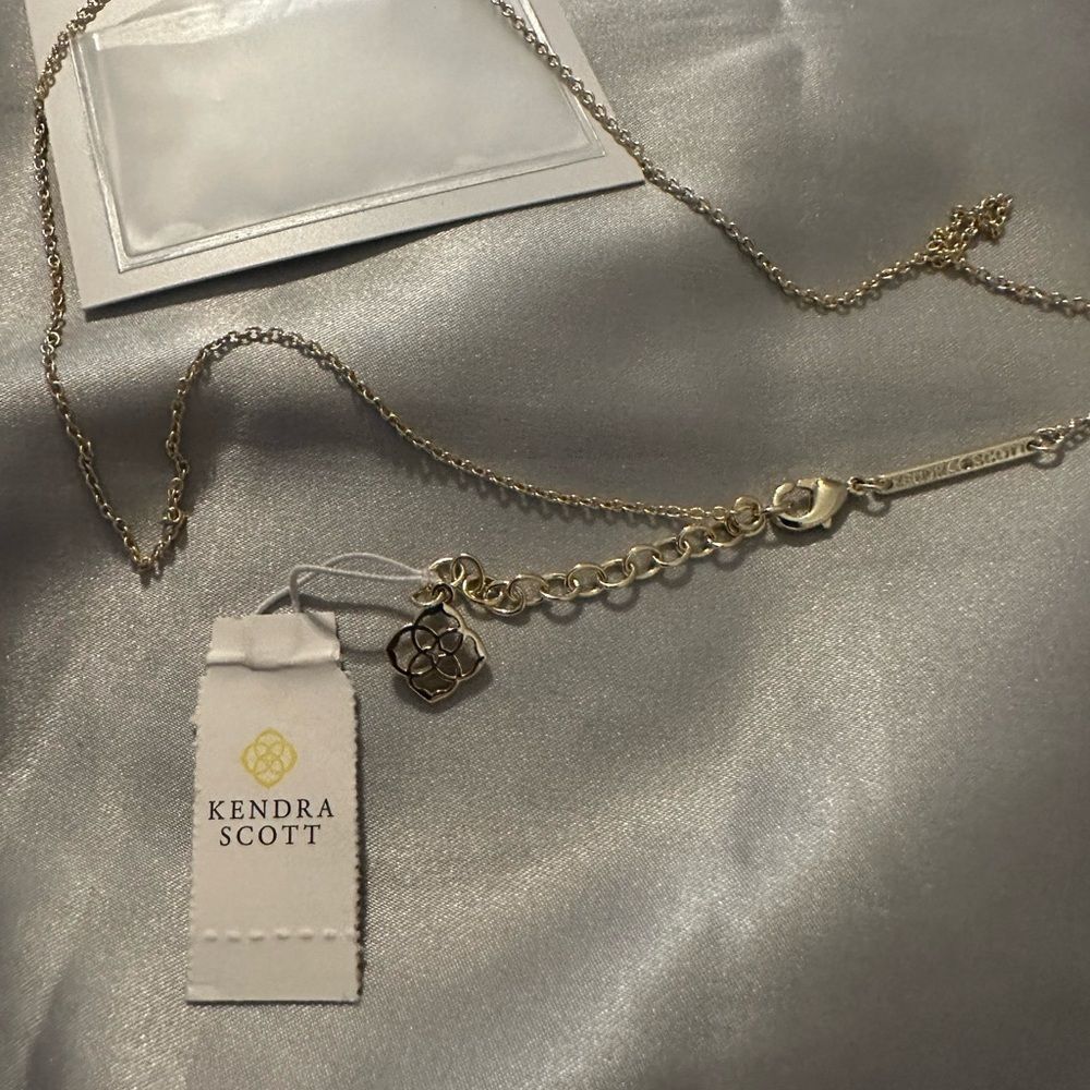Kendra Scott Cory RHD Necklace - Picture 5 of 5